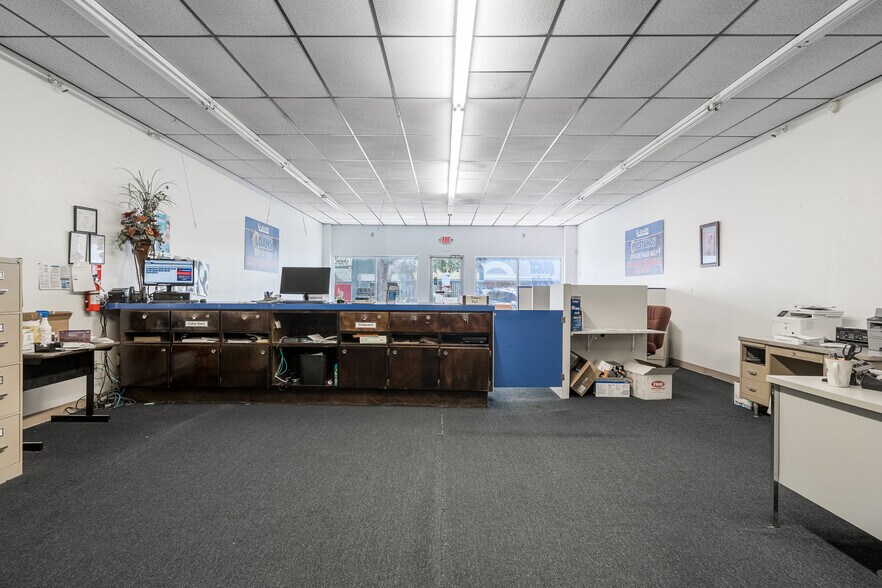 More Photos Of 336 S Commercial St, Aransas Pass Medical For Lease