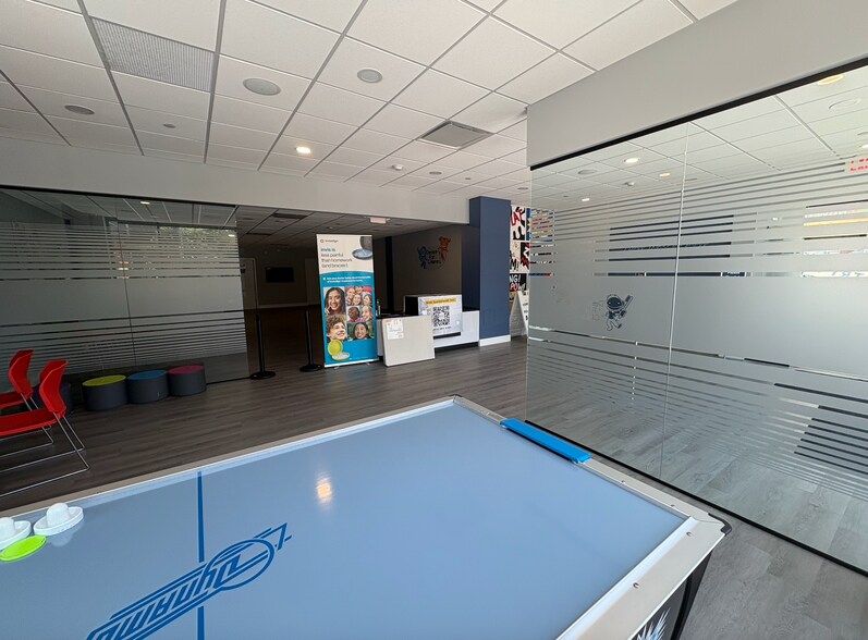 More Photos Of 111 E Main St, Mount Kisco Freestanding For Lease