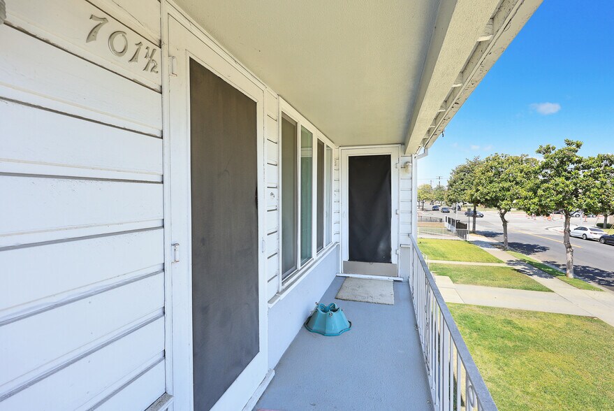 More Photos Of 705 W Madison Ave, Montebello Apartments For Sale