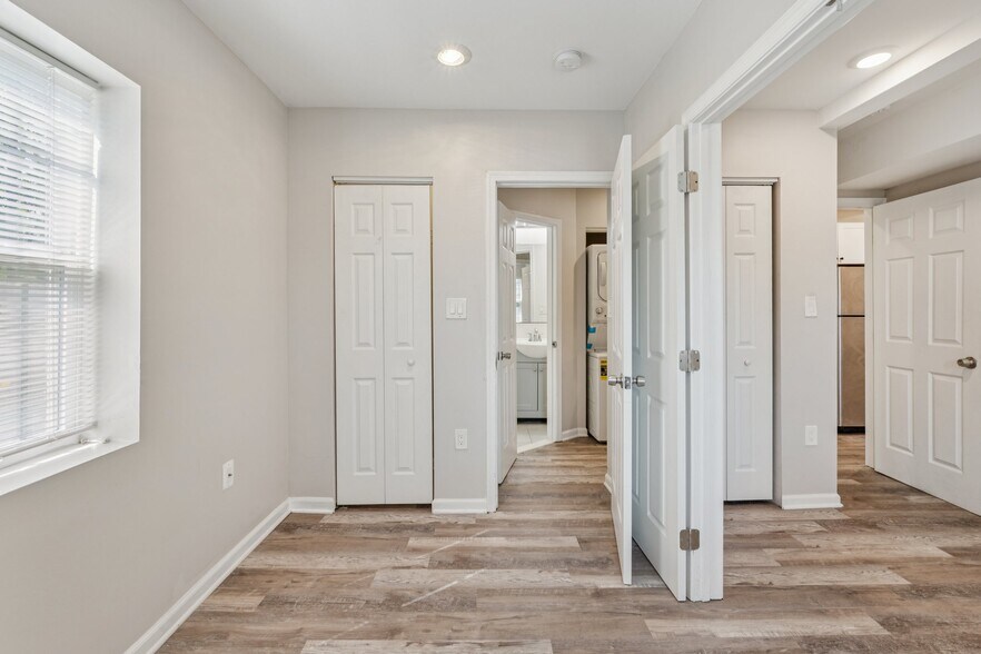 More Photos Of 430 Condon Ter SE, Washington Apartments For Sale