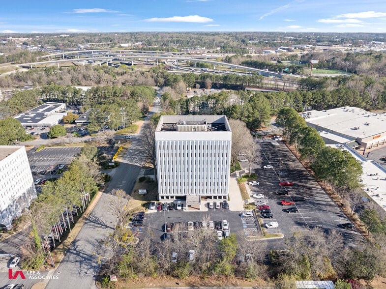 More Photos Of 3301 Buckeye Rd, Atlanta Office For Lease