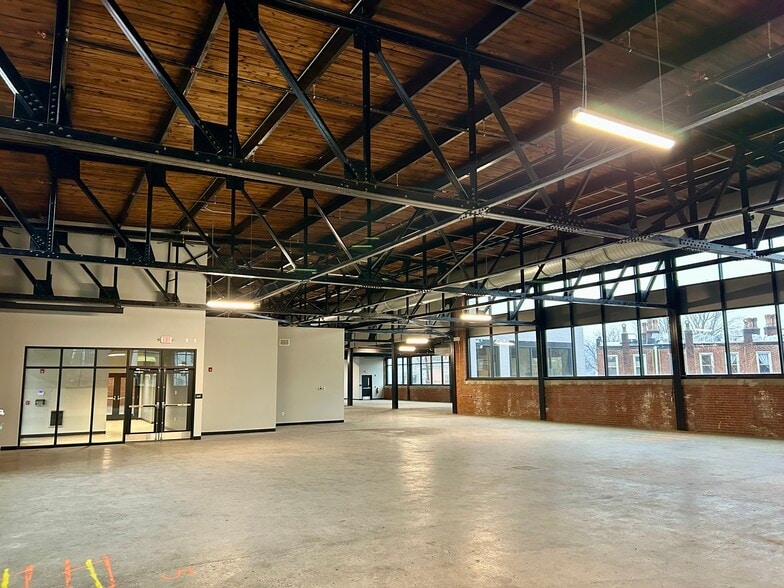 More Photos Of 3649 Mintwood St, Pittsburgh Loft Creative Space For Lease