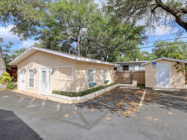 1414 Court St, Clearwater, FL 33756 Office For Sale