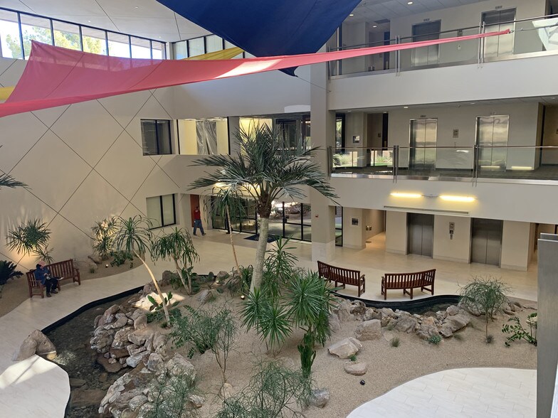 More Photos Of 8655 E Via de Ventura, Scottsdale Office For Lease