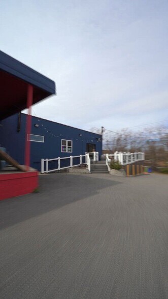 More Photos Of 704 Dawn St, Richmond Warehouse For Sale
