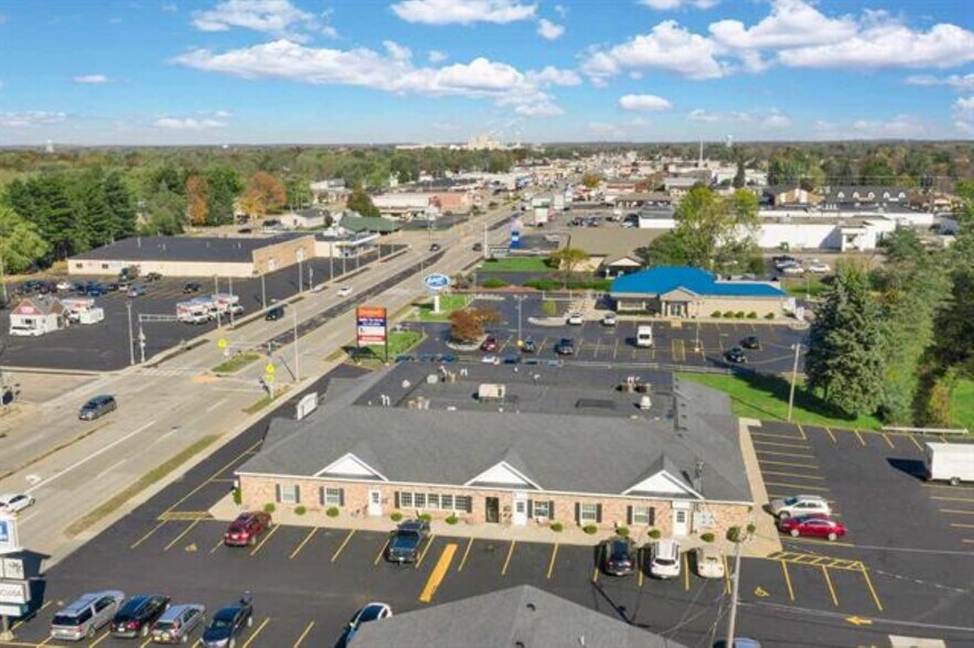 More Photos Of 2811 8th St, Wisconsin Rapids Office For Lease