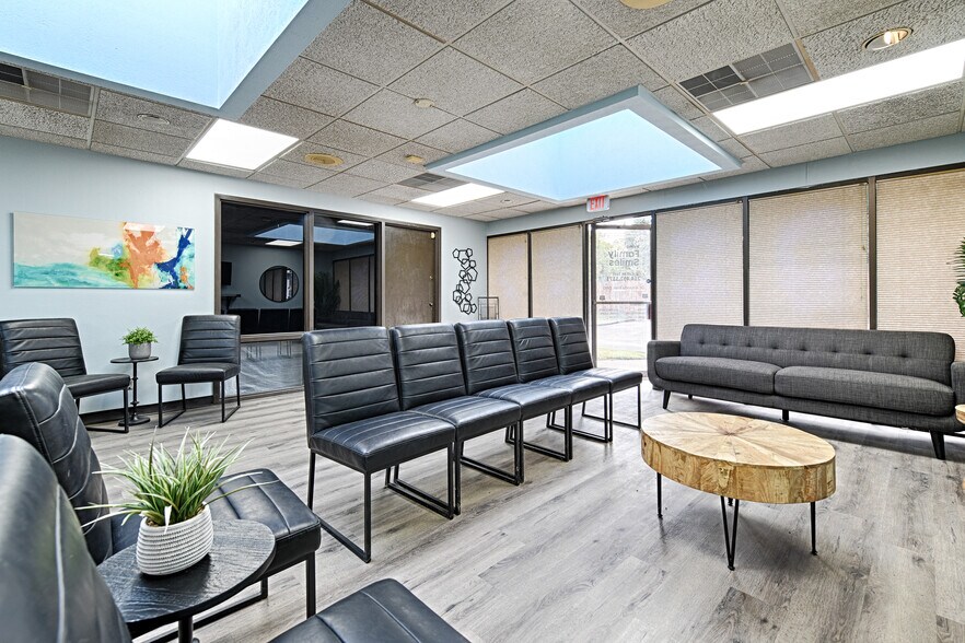 More Photos Of 1425 N O'Connor Rd, Irving Medical For Sale