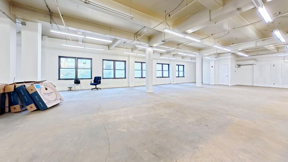 More Photos Of 9 Bond St, Brooklyn Office For Lease
