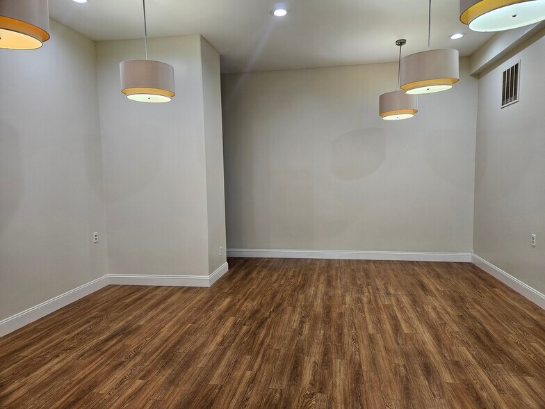 More Photos Of 5820 Gratiot Rd, Saginaw Medical For Sale