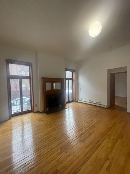 More Photos Of 201 W 138th St, New York Apartments For Lease