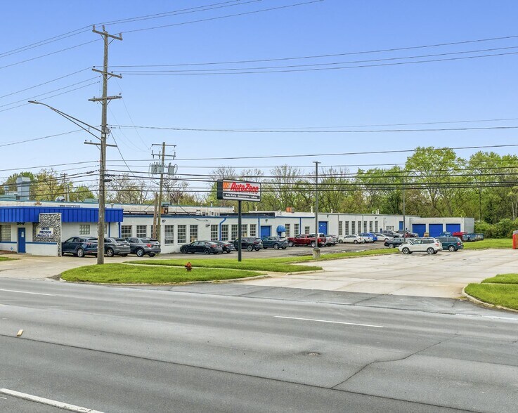 More Photos Of 25040 Van Born Rd, Dearborn Heights Manufacturing For Sale