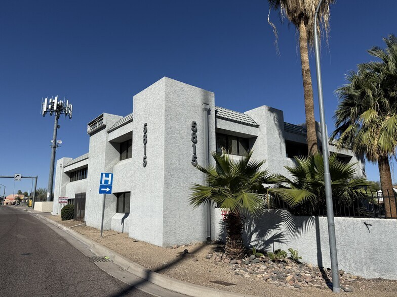 More Photos Of 5815 N Black Canyon Hwy, Phoenix Medical For Lease