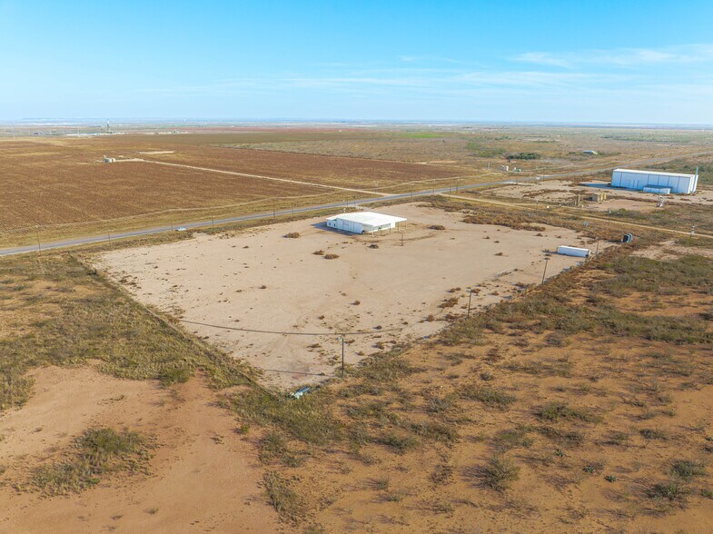 More Photos Of 2619 FM 3033, Stanton Warehouse For Lease