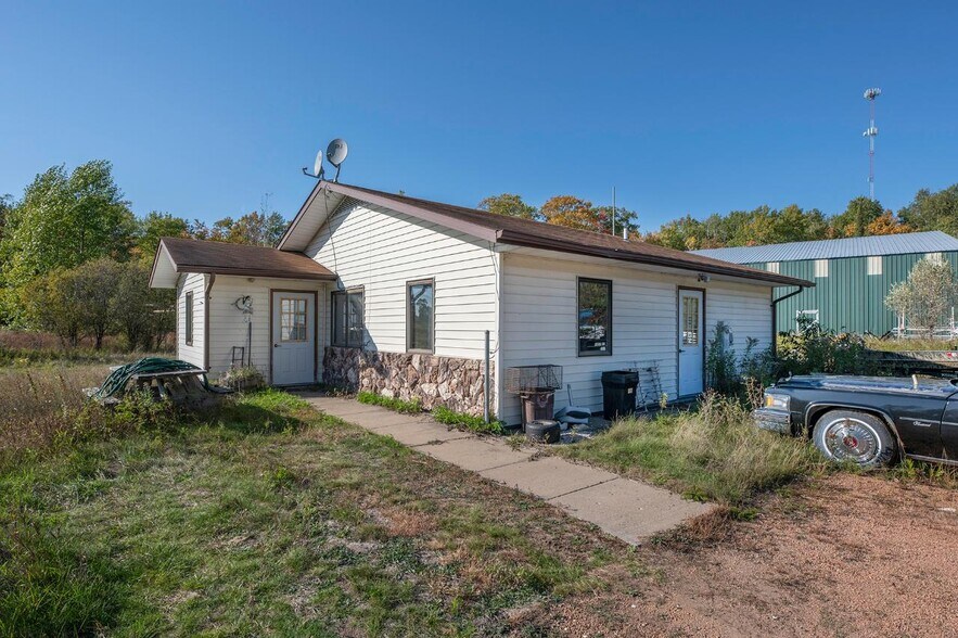 More Photos Of 2198 State Highway 17, Phelps Flex For Sale