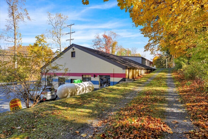 More Photos Of 4116 New Holland Rd, Mohnton Warehouse For Sale