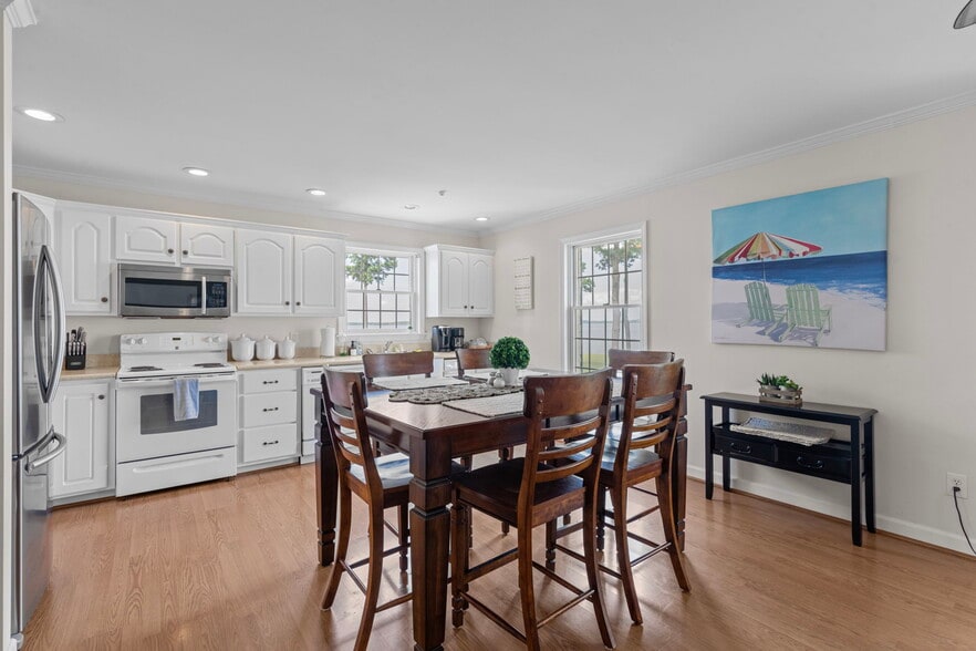 More Photos Of 220 Pungo Shores, Belhaven Lodge Meeting Hall For Sale