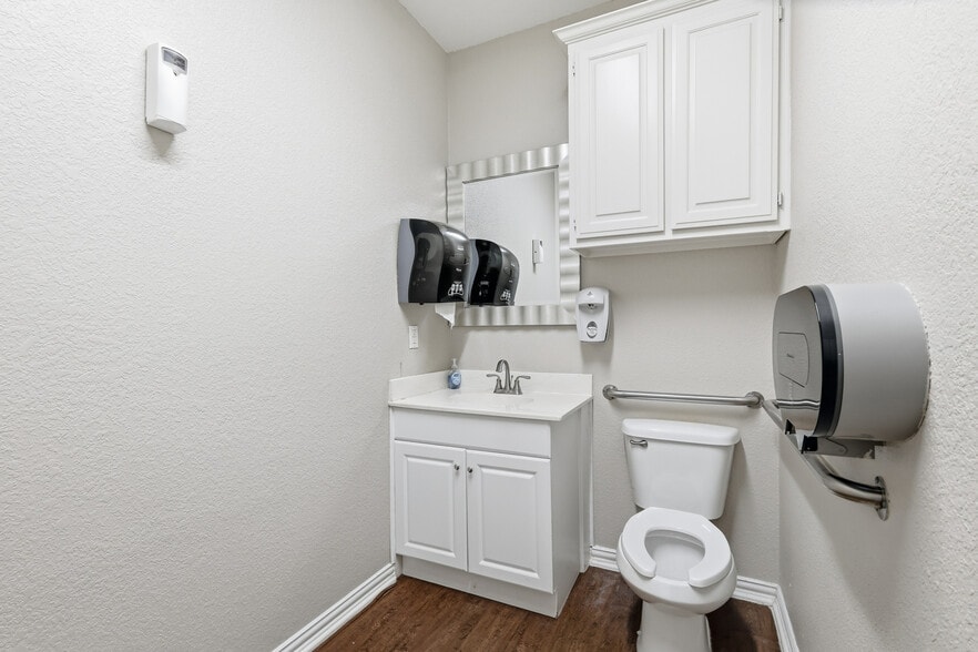 More Photos Of 2438 Lillian Miller Pky, Denton Office For Lease