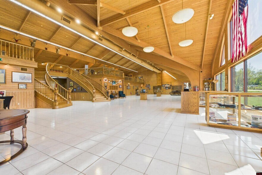 More Photos Of 25 Airport Rd, Flippin Lodge Meeting Hall For Sale