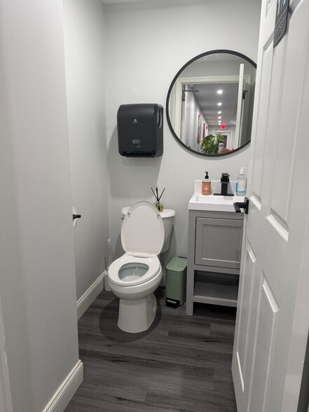 More Photos Of 53-55 Main St, Hackensack General Retail For Lease