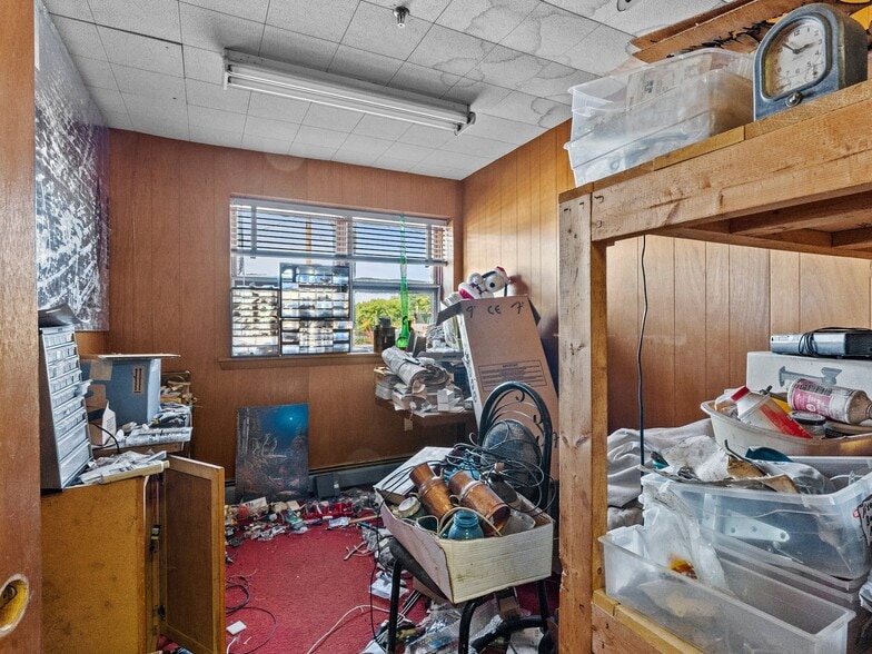 More Photos Of 1223 New York Ave, Sheboygan Industrial For Sale