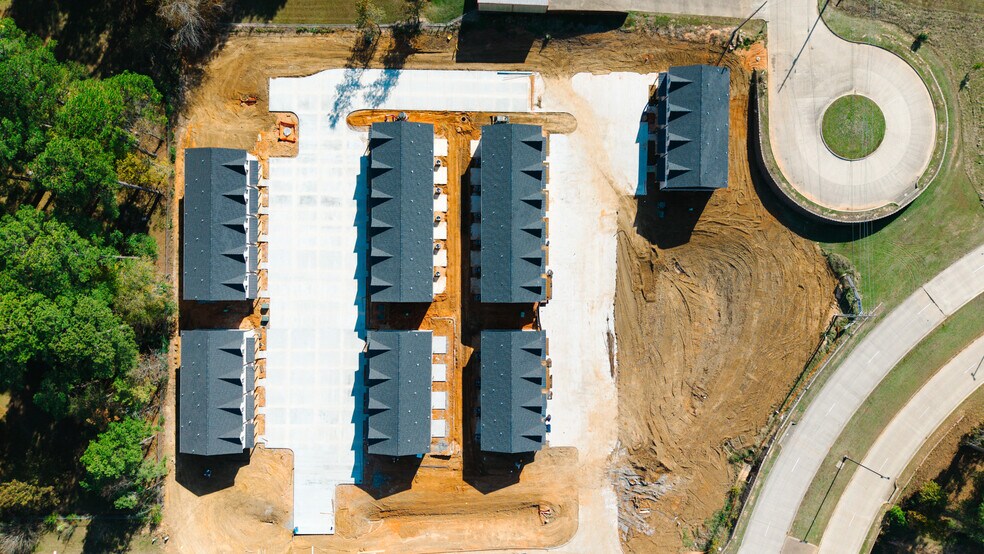 More Photos Of 6702 University Ave, Texarkana Apartments For Sale