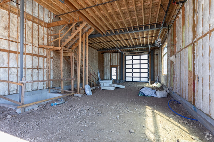 More Photos Of 1922 S Highway 40, Heber City Showroom For Lease