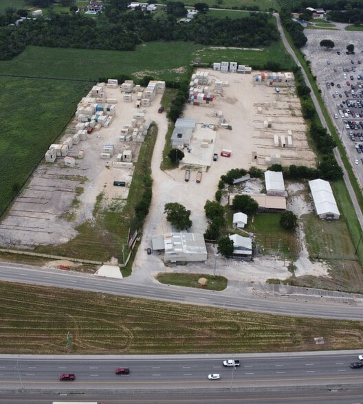 More Photos Of 18780 IH 35 N, Schertz Land For Lease