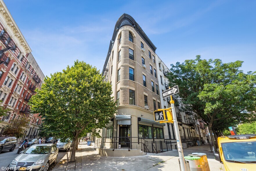 Primary Photo Of 123 W 112th St, New York Apartments For Lease