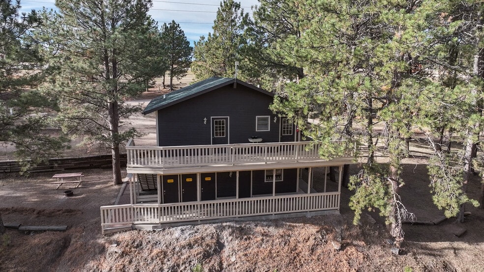 More Photos Of 1116 N 5th St, Custer Trailer Camper Park For Sale