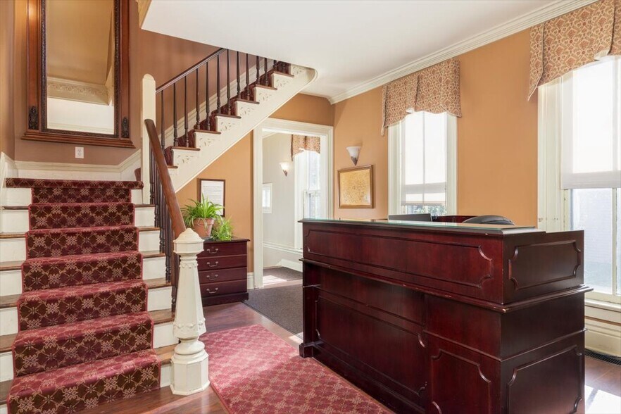 More Photos Of 305 Main St, East Aurora Office For Sale