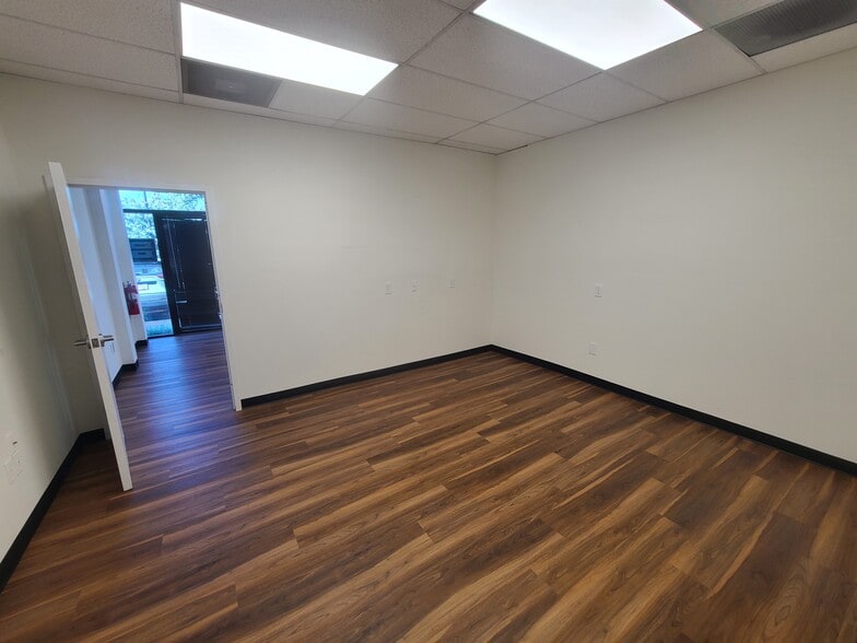 More Photos Of 1465 Northside Dr NW, Atlanta Office For Lease