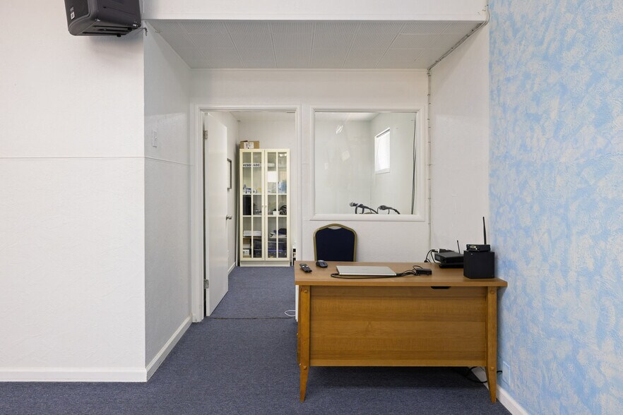 More Photos Of 4015 Railroad Ave, Pittsburg Medical For Sale