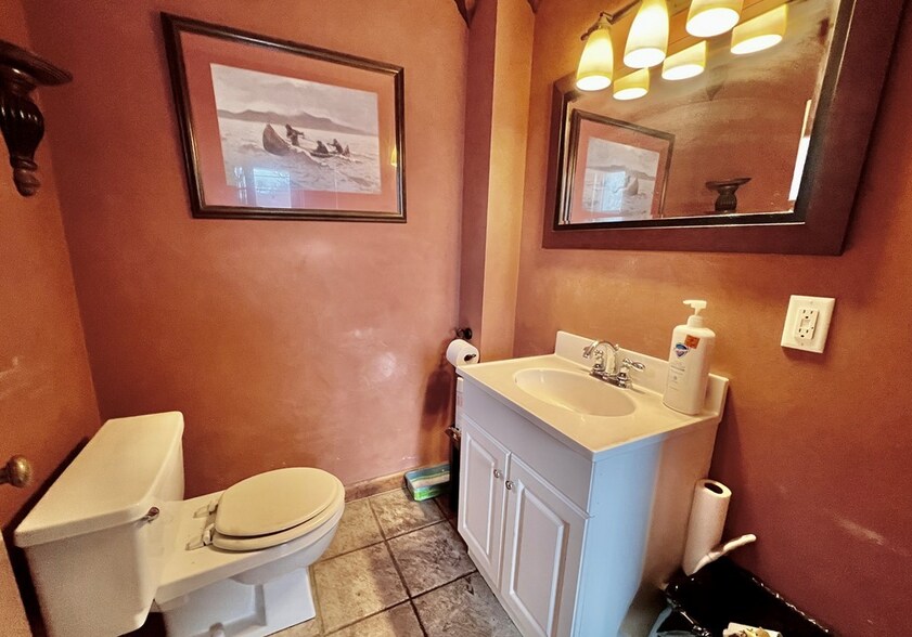 More Photos Of 157 W Bridge St, Oswego Office Residential For Sale