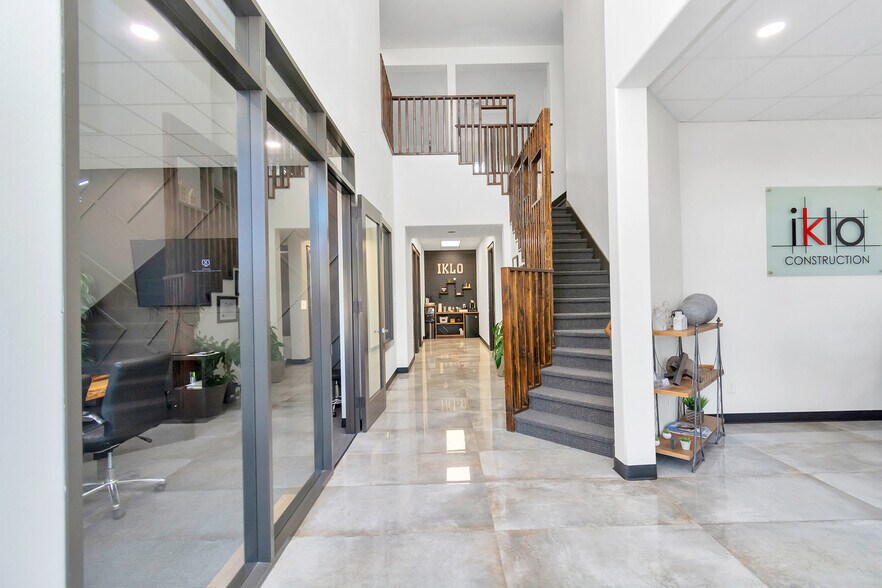 More Photos Of 8125 N Sam Houston Pky W, Houston Medical For Sale