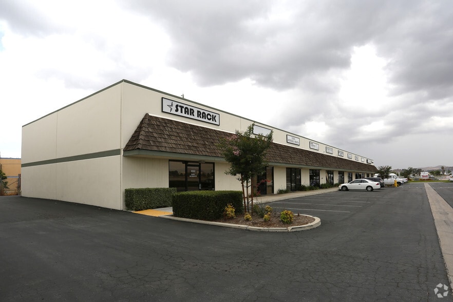 More Photos Of 6682-6700 Van Buren Blvd, Riverside Light Distribution For Lease