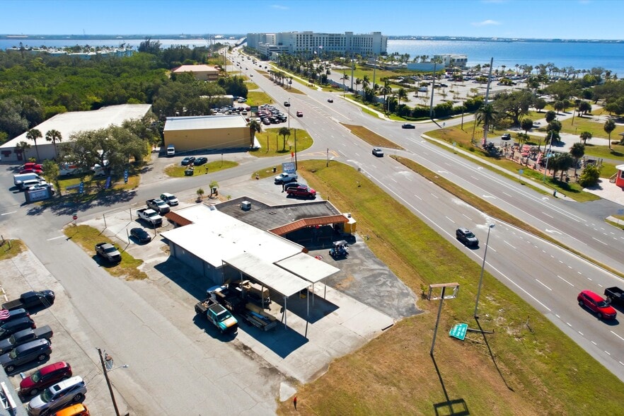 More Photos Of 4732 Tamiami Trl, Port Charlotte General Retail For Sale
