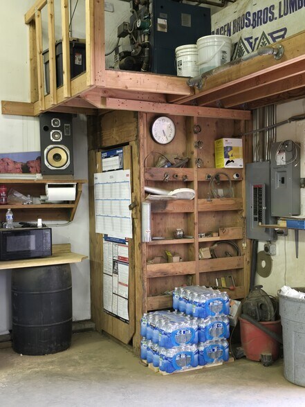 More Photos Of 2800 Horner ct, Fairbanks Industrial For Sale