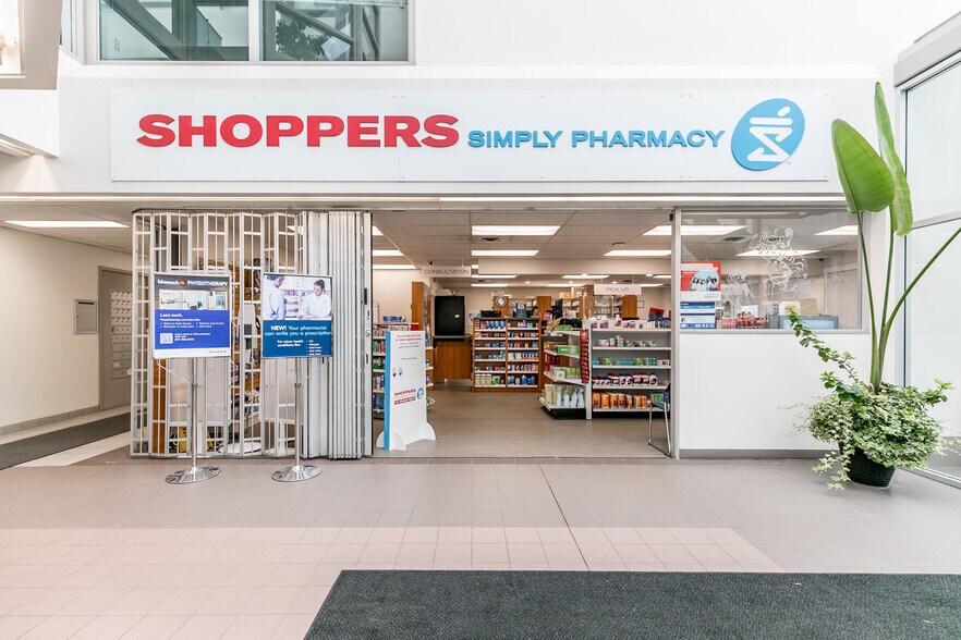 More Photos Of 240 Penetanguishene Rd, Midland Medical For Lease