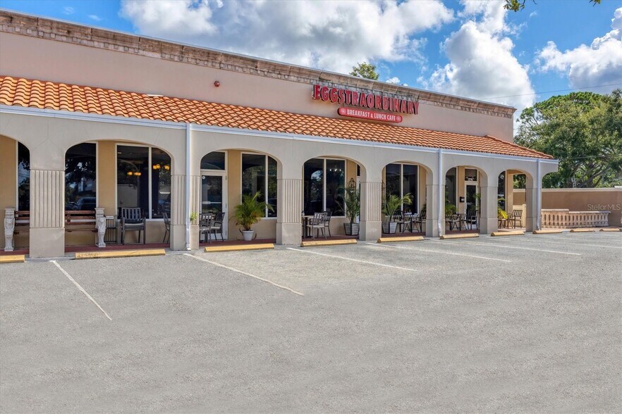 More Photos Of 2300 N Tamiami Trl, Nokomis Storefront Retail Office For Sale