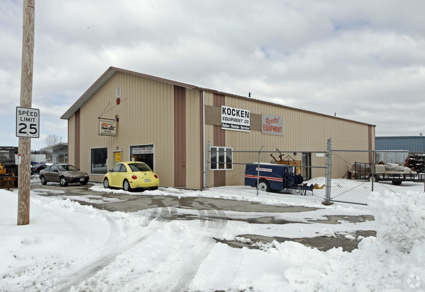 Primary Photo Of 780 Morris Ave, Green Bay Warehouse For Sale