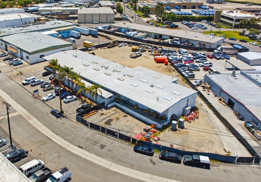 More Photos Of 395 Via Del Monte, Oceanside Warehouse For Sale