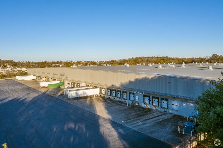 More Photos Of 6050 Dana Way, Antioch Warehouse For Lease