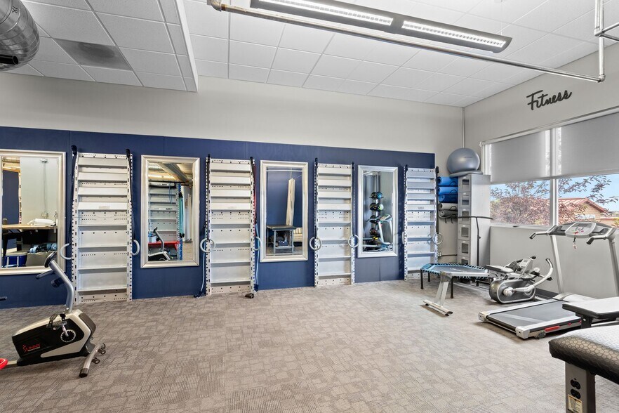 More Photos Of 18335 E 103rd Ave, Commerce City Medical For Sale