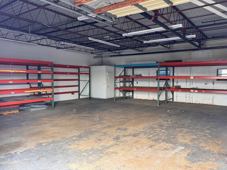 More Photos Of 3885 Investment Ln, Riviera Beach Warehouse For Sale