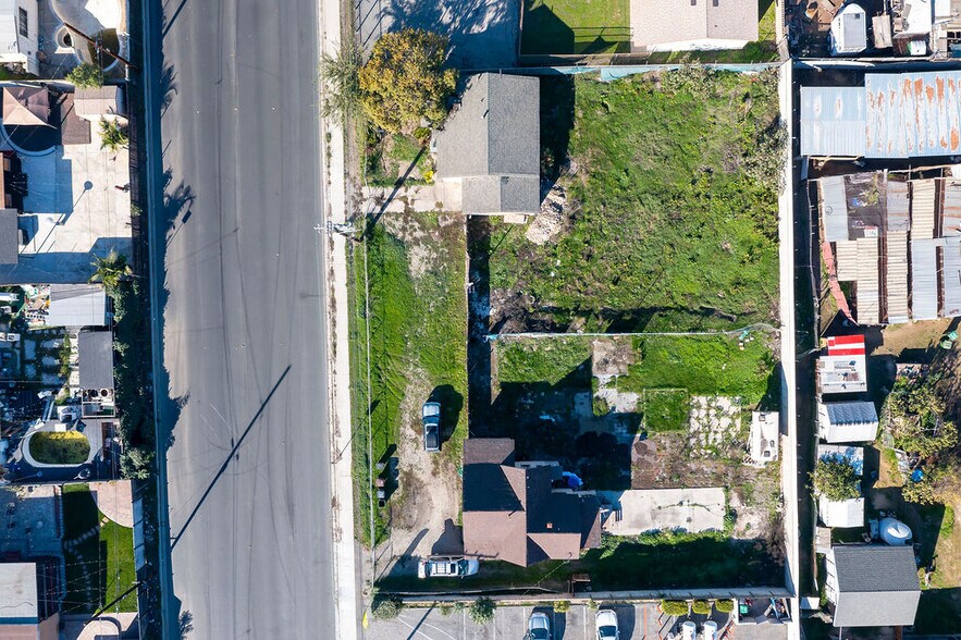 More Photos Of 1230 S Wilmington Ave, Compton Apartments For Sale