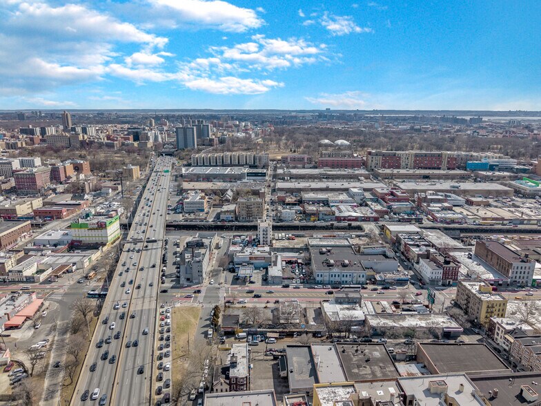 More Photos Of 1695 Carter Ave, Bronx Land For Sale