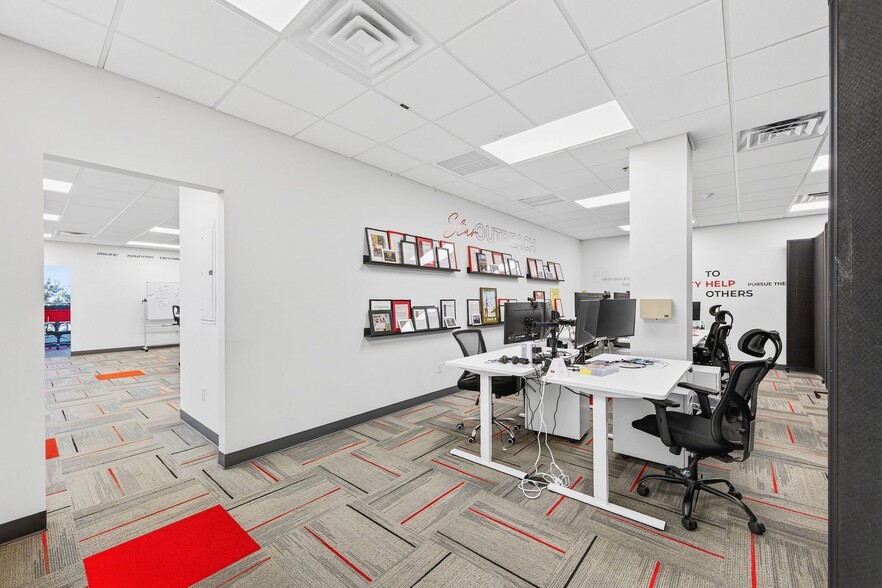 More Photos Of 930 S Harbor City Blvd SW, Melbourne Office For Sale