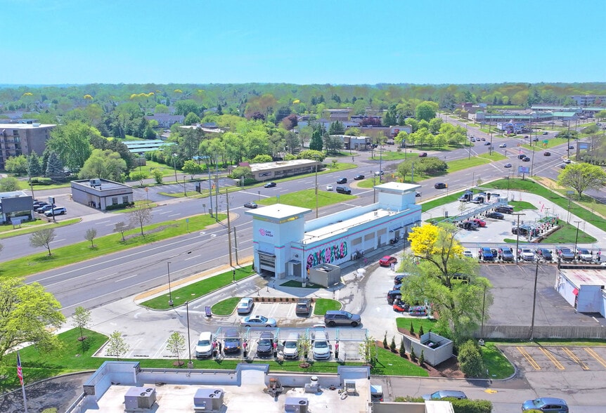 More Photos Of 28810 Northwestern Hwy, Southfield Carwash For Sale