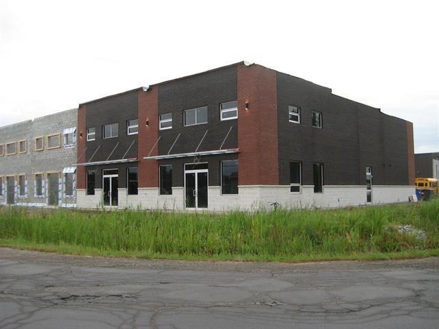 Primary Photo Of 2860 Rue Du Meunier, Vaudreuil-dorion Warehouse For Lease