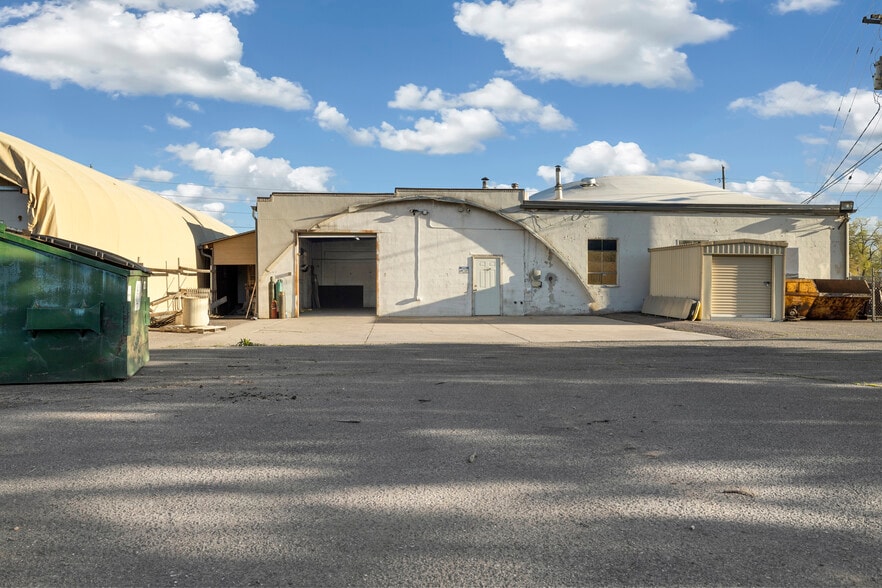 More Photos Of 9685-9695 W 44th Ave, Wheat Ridge Auto Repair For Lease